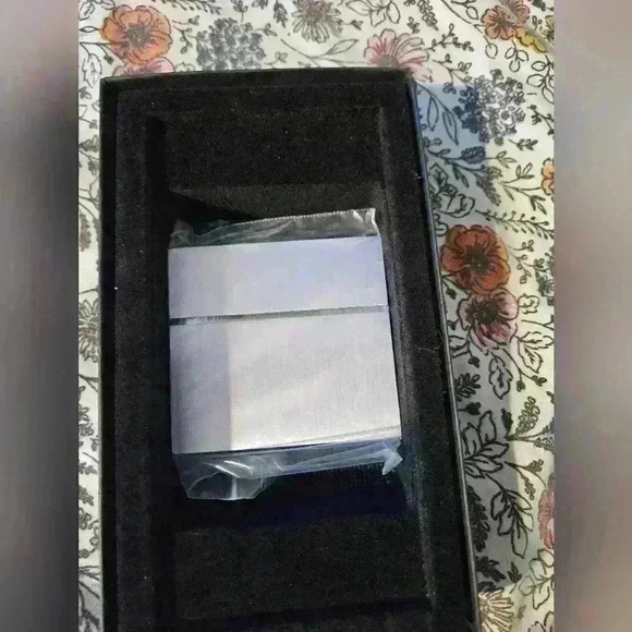 NEW RARE Manu Ginobili Jersey Retirement Metal Plaque - Picture 4 of 5